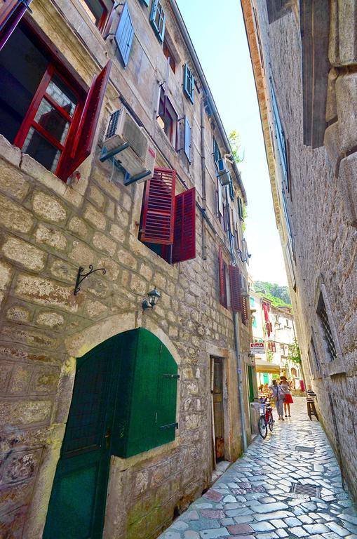 Apartments Historic Stone House Kotor Kamer foto